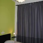 Pensao Beira Minho 2* Lisbon