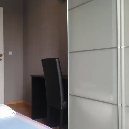 Pensao Beira Minho Лісабон
