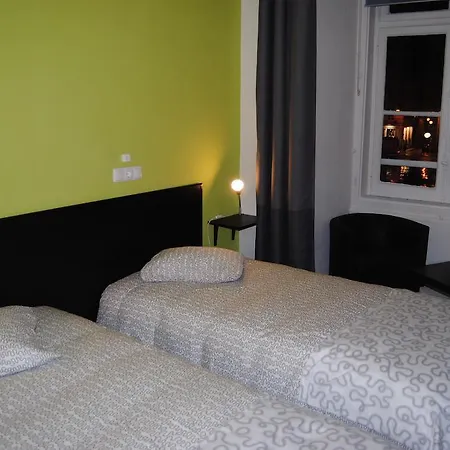 بيت ضيافة Pensao Beira Minho 2*